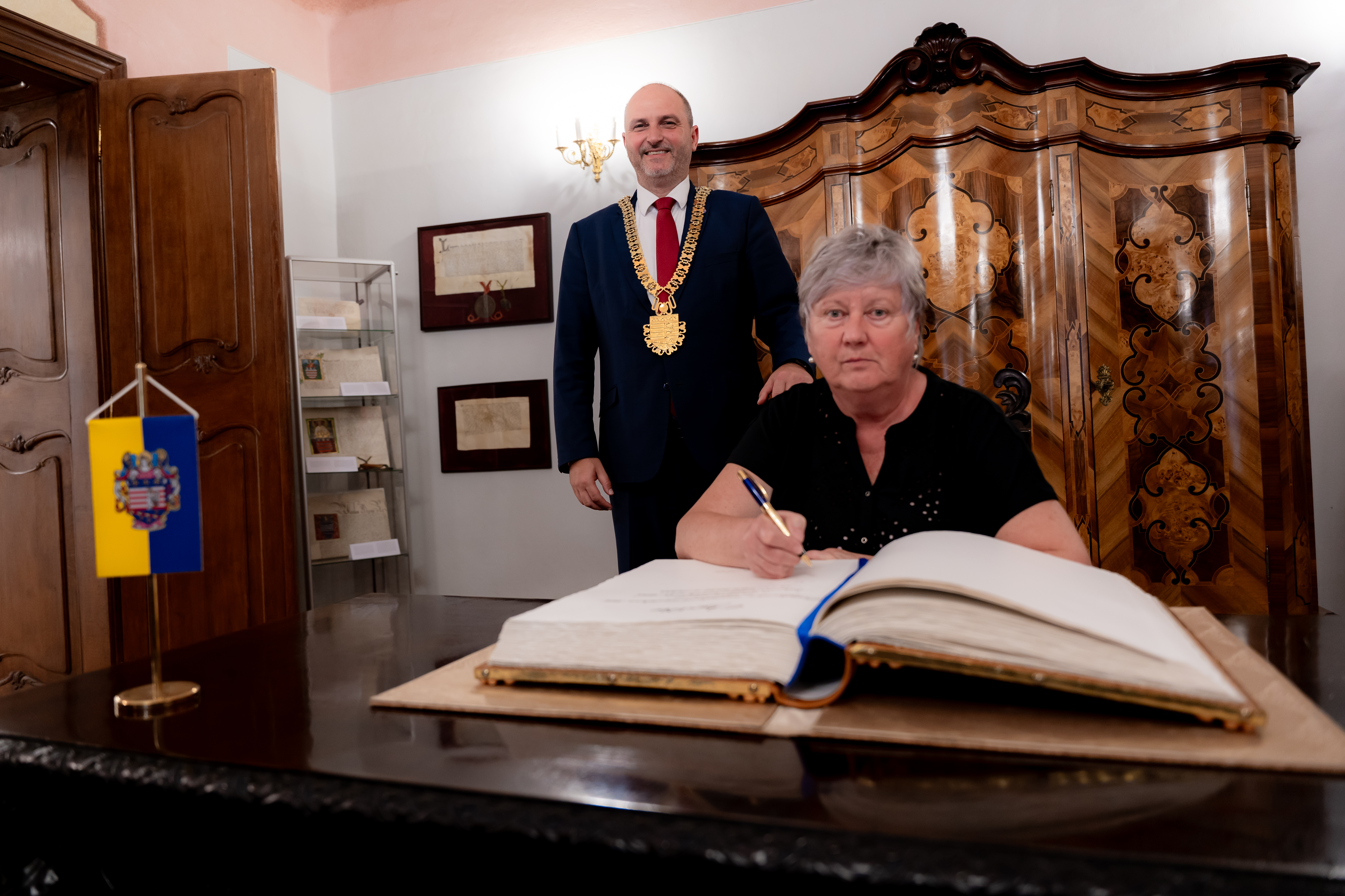 Rozlucka so zamestnancami skol odchadzajucimi do dochodku-79